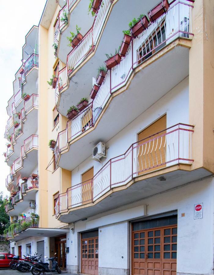 B&B Syrentum Sorrento Exterior foto